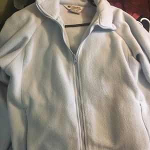 Women’s Columbia fleece jacket